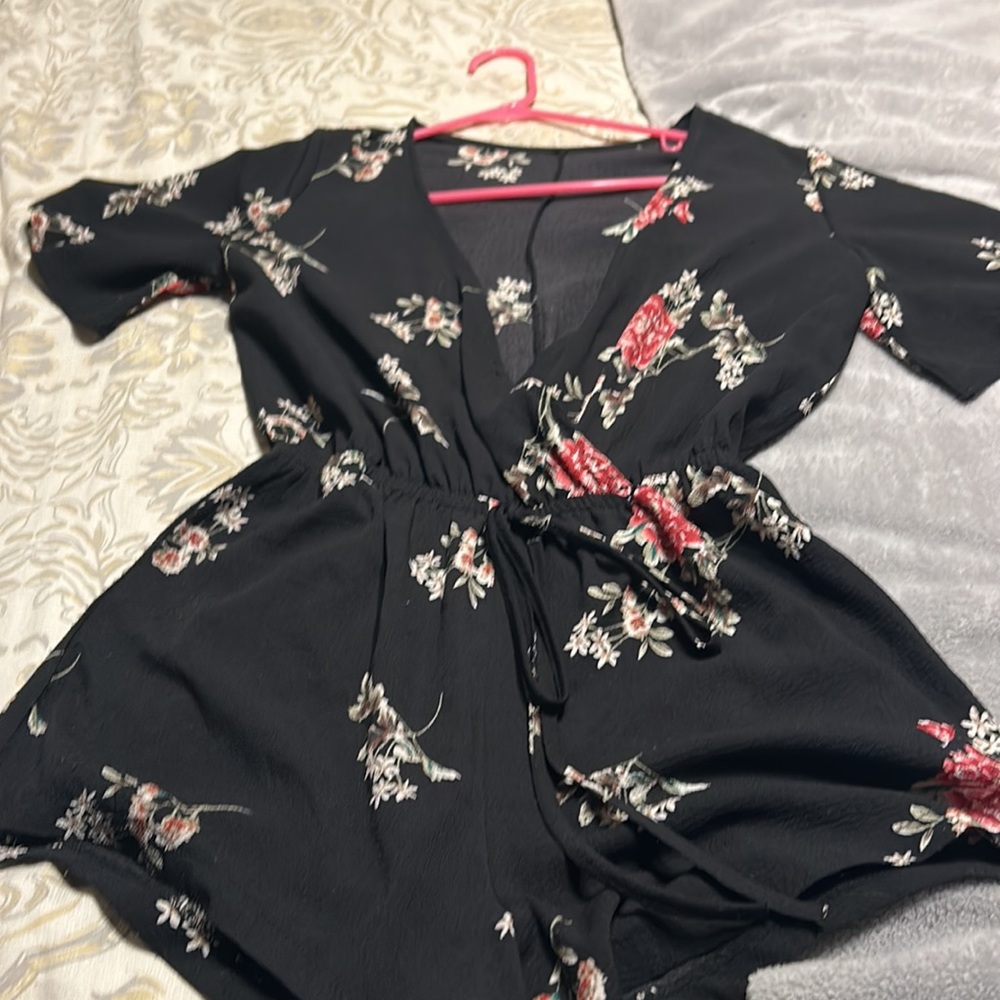 Romper - Picture 2 of 2